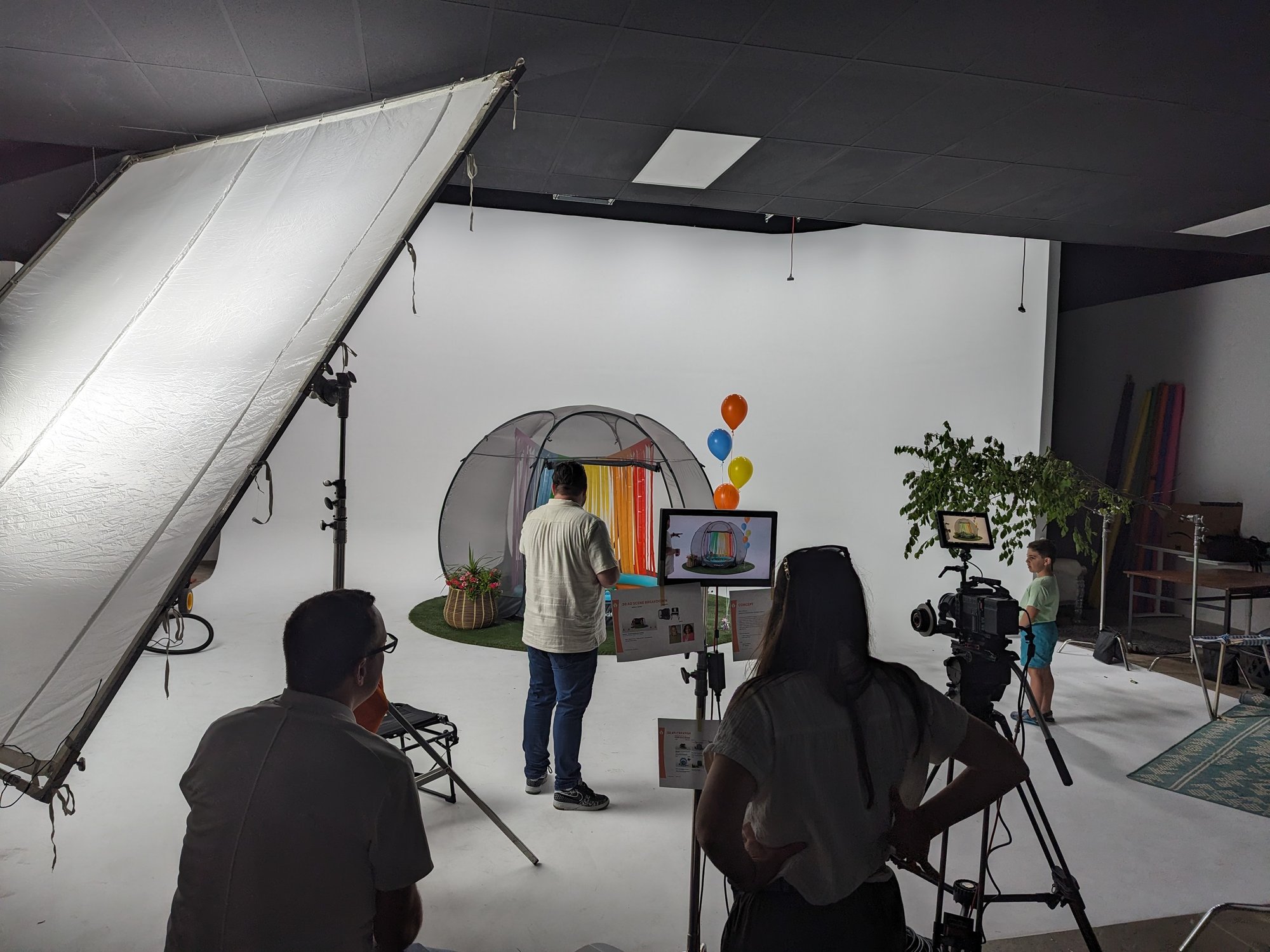 WeatherPod-BTS-Baloons WeatherPod-BTS-Baloons