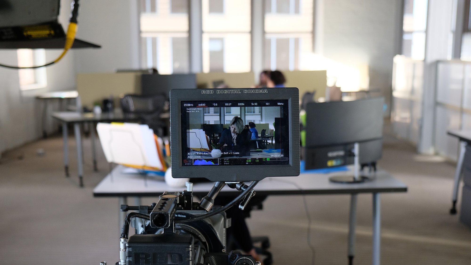 Feature_Image_On_Set_With_Spotted_Yeti_Media